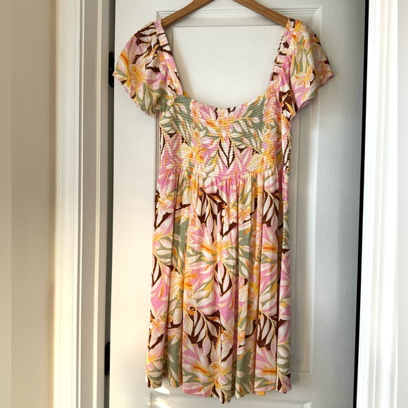 NWT ROXY Oceanview Floral Mini Dress Size Medium - Picture 3 of 7